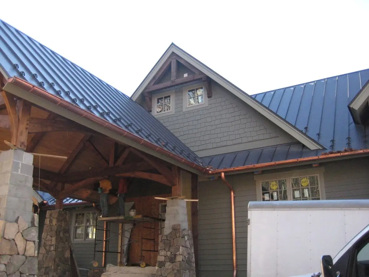 Craftsman Roofing team delivering quality roofing work in Forest North